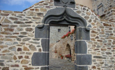 Porche du XVéme siècle